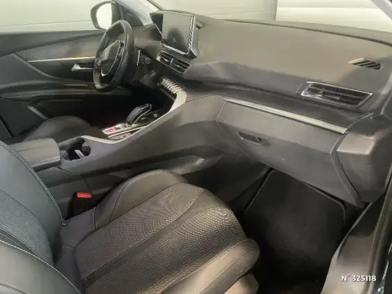 PEUGEOT 3008 II - voiture d'occasion - Photo 10