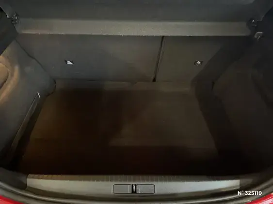 PEUGEOT 208 BUSINESS R II - voiture d'occasion - Photo 7