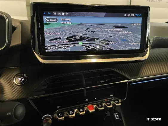 PEUGEOT 208 II - voiture d'occasion - Photo 23