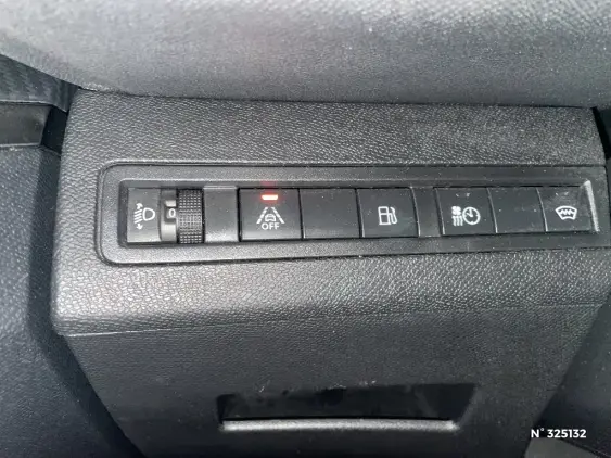 PEUGEOT 3008 II - voiture d'occasion - Photo 15