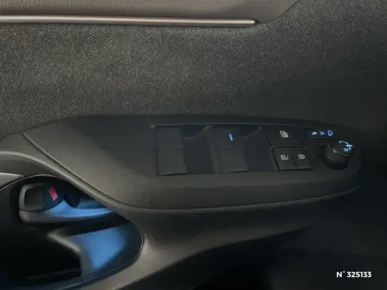 TOYOTA YARIS CROSS I - voiture d'occasion - Photo 26