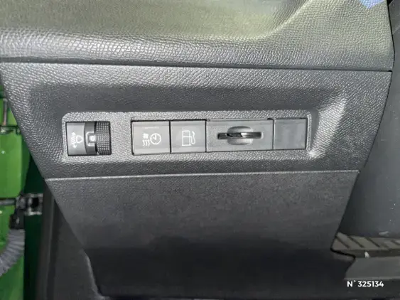 PEUGEOT 308 III - voiture d'occasion - Photo 15