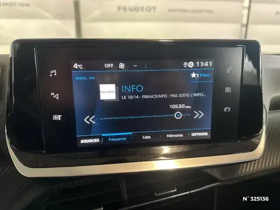 PEUGEOT 2008 II - voiture d'occasion - Photo 13