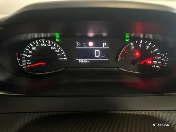 PEUGEOT 2008 II - voiture d'occasion - Photo 12