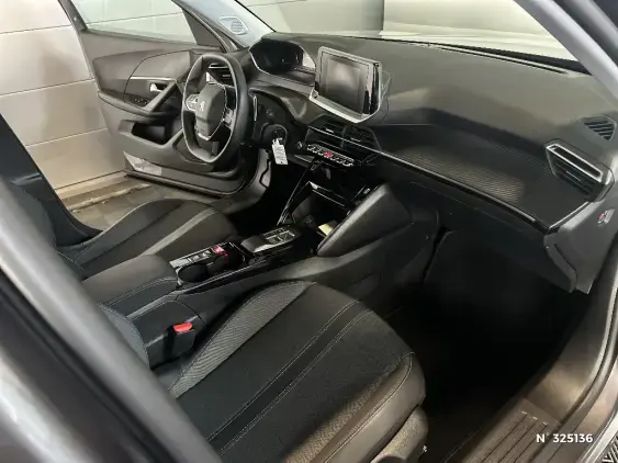PEUGEOT 2008 II - voiture d'occasion - Photo 10