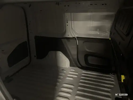 CITROEN BERLINGO III - voiture d'occasion - Photo 11