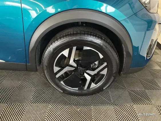 PEUGEOT 2008 II - voiture d'occasion - Photo 8