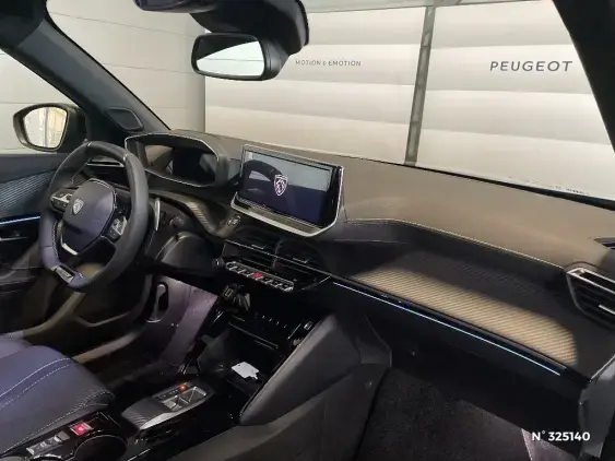 PEUGEOT 2008 II - voiture d'occasion - Photo 10