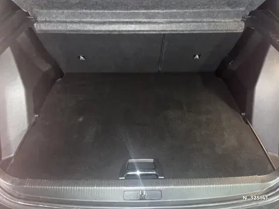 PEUGEOT 2008 II - voiture d'occasion - Photo 7