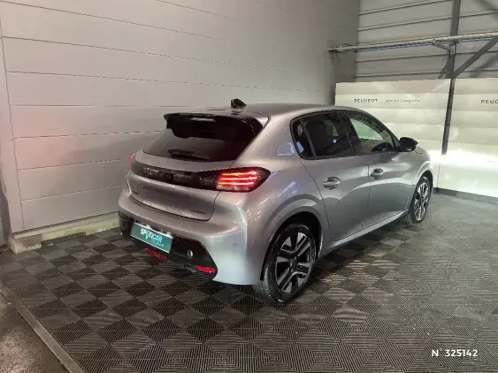 PEUGEOT 208 II - voiture d'occasion - Photo 4