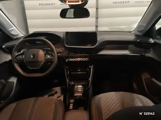 PEUGEOT 208 II - voiture d'occasion - Photo 9