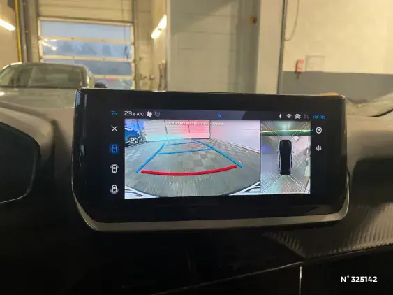 PEUGEOT 208 II - voiture d'occasion - Photo 14