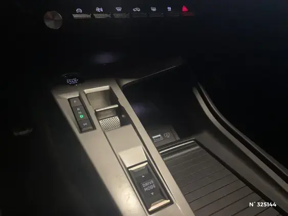 PEUGEOT 308 III - voiture d'occasion - Photo 26