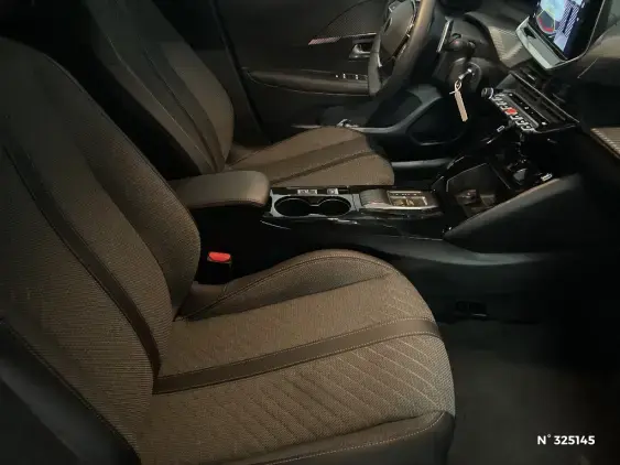 PEUGEOT 208 II - voiture d'occasion - Photo 10