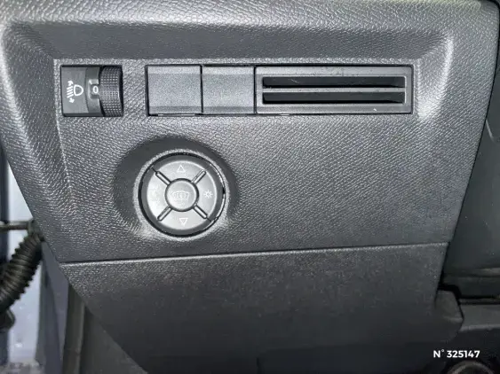 CITROEN C4 III - voiture d'occasion - Photo 15