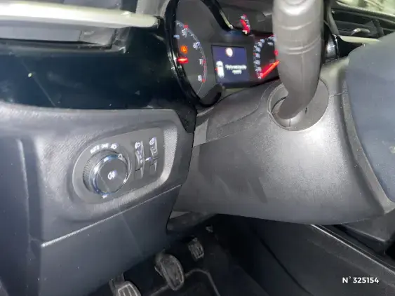 OPEL CORSA F - voiture d'occasion - Photo 15
