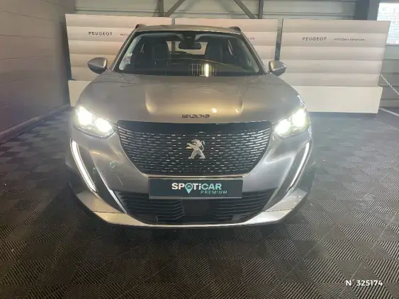 PEUGEOT 2008 II - voiture d'occasion - Photo 3