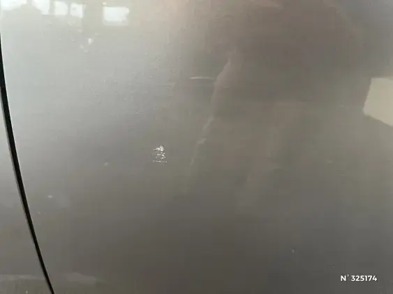 PEUGEOT 2008 II - voiture d'occasion - Photo 25