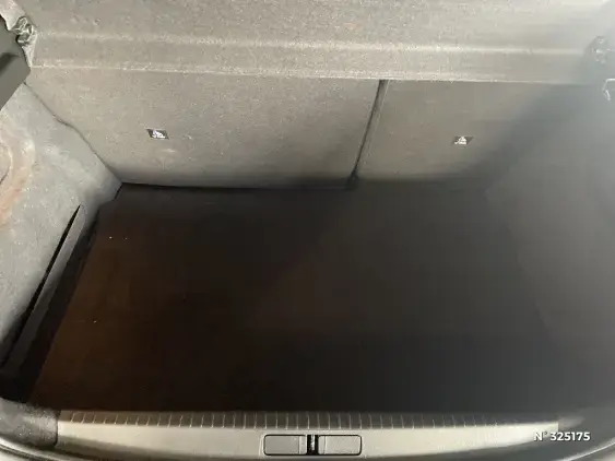 PEUGEOT 208 ELECTRIQUE II - voiture d'occasion - Photo 7