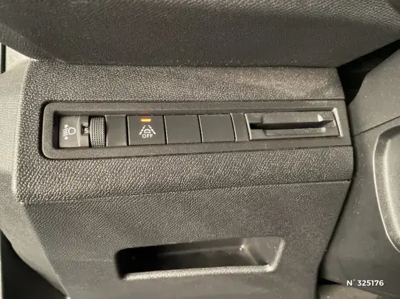 PEUGEOT 3008 II - voiture d'occasion - Photo 15