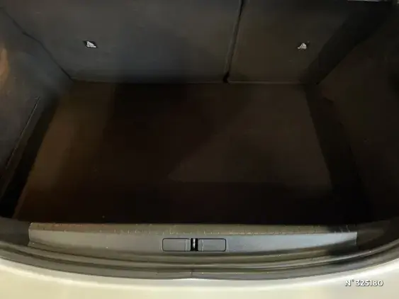 PEUGEOT 208 BUSINESS R II - voiture d'occasion - Photo 7