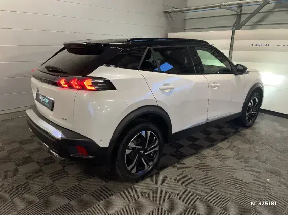 PEUGEOT 2008 II - voiture d'occasion - Photo 4