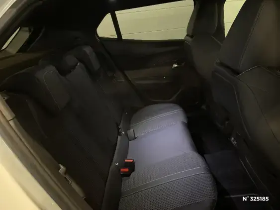 PEUGEOT 2008 II - voiture d'occasion - Photo 11