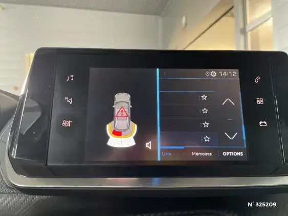 PEUGEOT 2008 II - voiture d'occasion - Photo 14