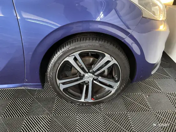 PEUGEOT 208 - voiture d'occasion - Photo 8