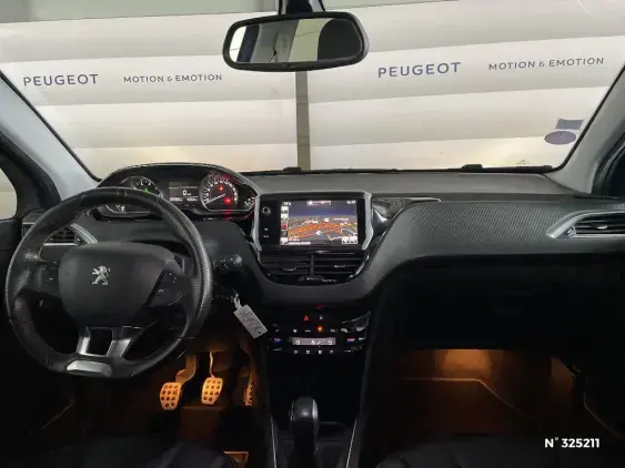 PEUGEOT 208 - voiture d'occasion - Photo 9