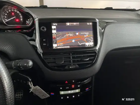 PEUGEOT 208 - voiture d'occasion - Photo 13