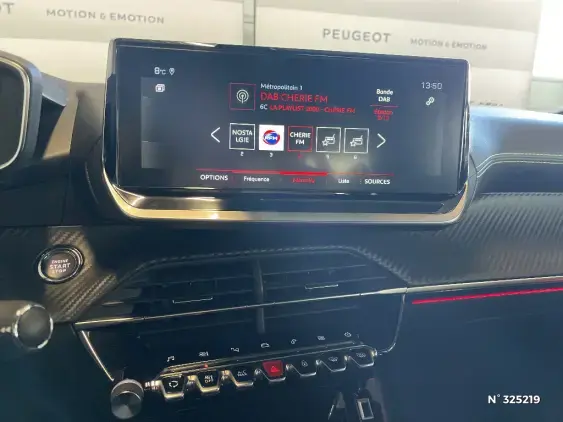 PEUGEOT 2008 II - voiture d'occasion - Photo 13