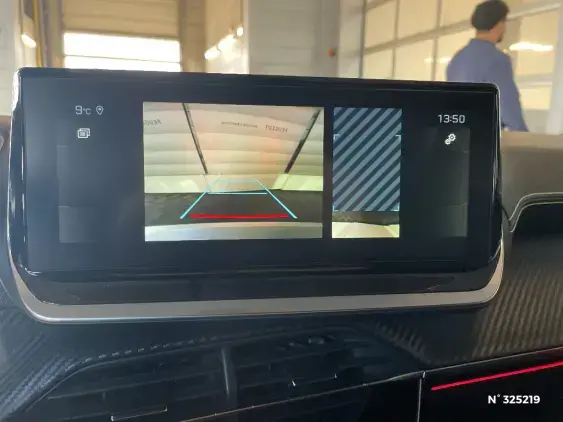 PEUGEOT 2008 II - voiture d'occasion - Photo 14