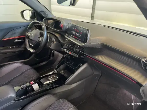 PEUGEOT 2008 II - voiture d'occasion - Photo 10