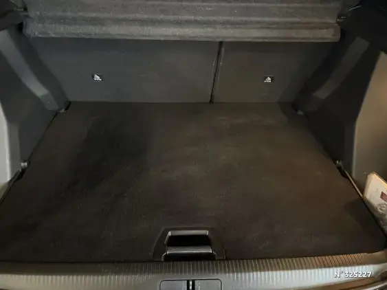 PEUGEOT 2008 II - voiture d'occasion - Photo 7