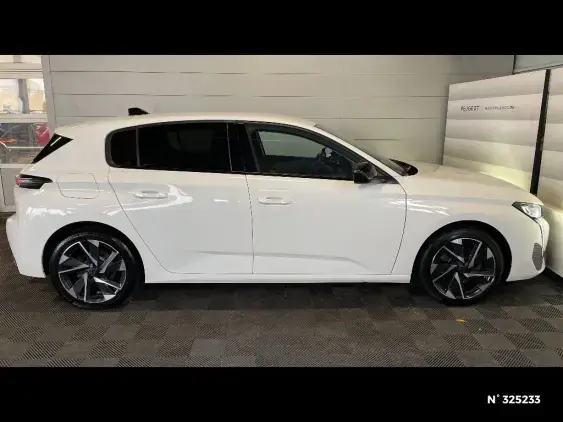 PEUGEOT 308 III - voiture d'occasion - Photo 5