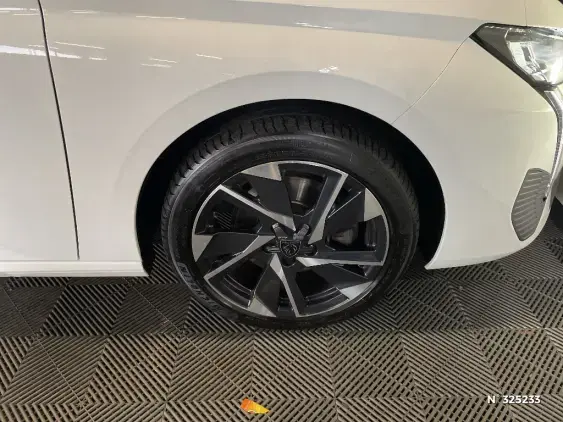 PEUGEOT 308 III - voiture d'occasion - Photo 8