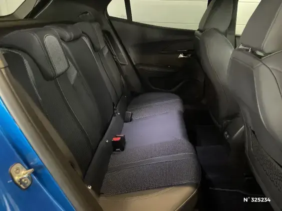 PEUGEOT 2008 II - voiture d'occasion - Photo 11