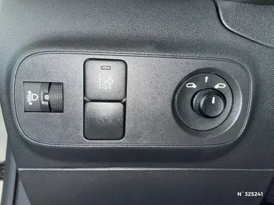 CITROEN C3 III - voiture d'occasion - Photo 14