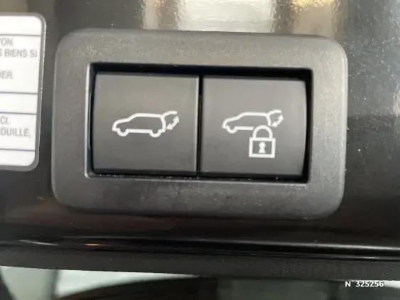 TOYOTA YARIS CROSS I - voiture d'occasion - Photo 28