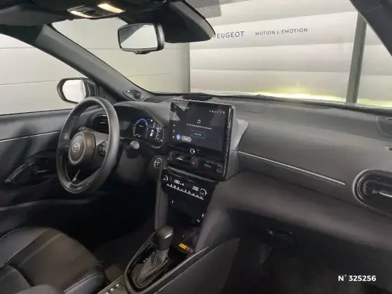 TOYOTA YARIS CROSS I - voiture d'occasion - Photo 10