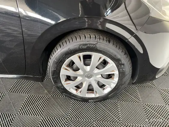 PEUGEOT 208 - voiture d'occasion - Photo 8