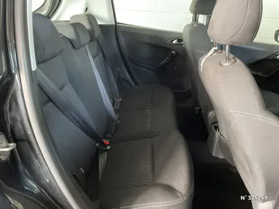 PEUGEOT 208 - voiture d'occasion - Photo 11