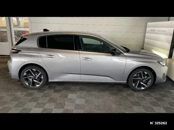 PEUGEOT 308 III - voiture d'occasion - Photo 4