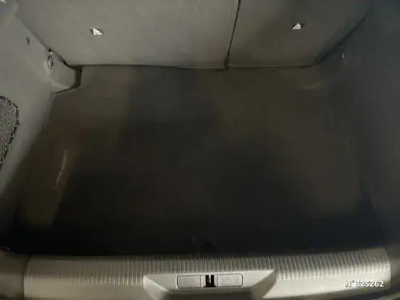 PEUGEOT 308 III - voiture d'occasion - Photo 6