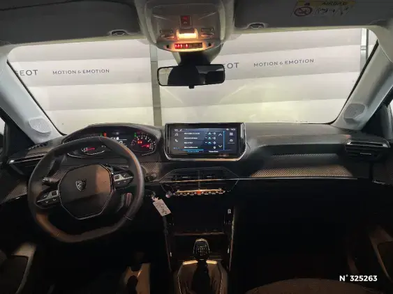 PEUGEOT 208 II - voiture d'occasion - Photo 9