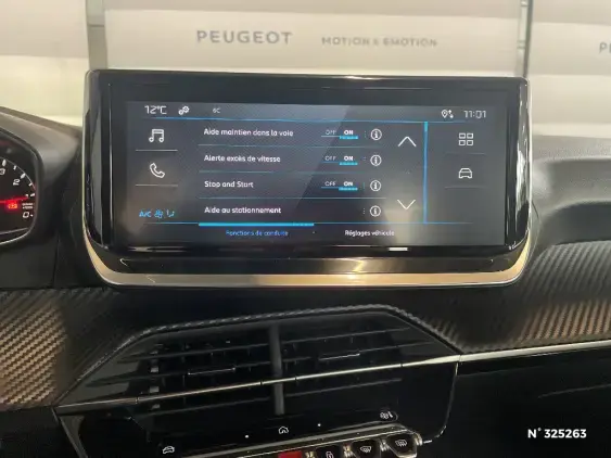 PEUGEOT 208 II - voiture d'occasion - Photo 13