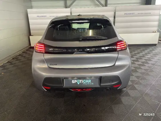 PEUGEOT 208 II - voiture d'occasion - Photo 6