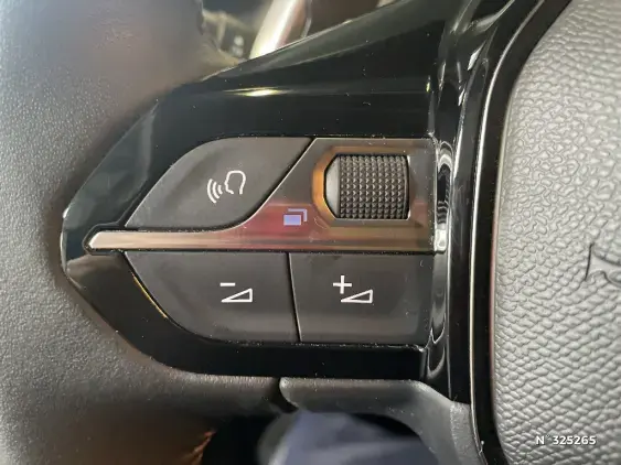 PEUGEOT 208 BUSINESS R II - voiture d'occasion - Photo 26