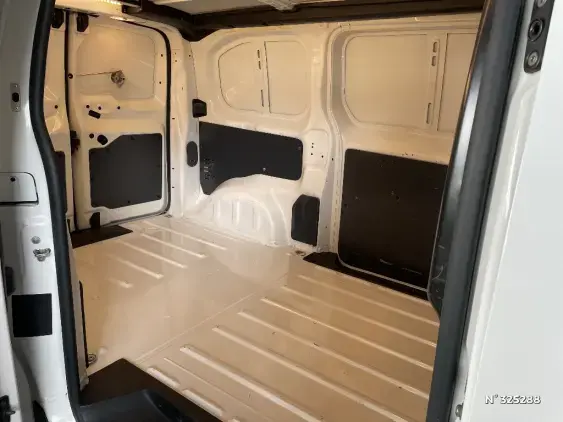 PEUGEOT EXPERT FG III - voiture d'occasion - Photo 10